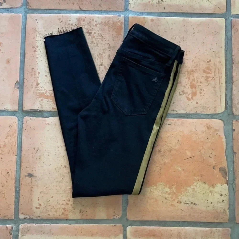 Price Drop 🔷 Sam Edelman Kitten Mid Rise Skinny Black Gold Jeans 26